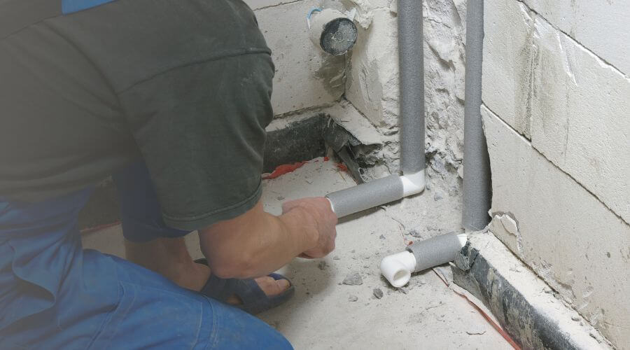 Expert burst pipe repair services in Bedias, TX